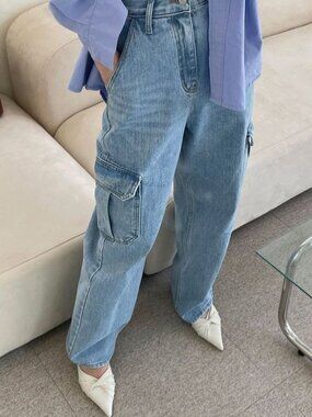 The Frankie Shop Jeans Light Wash Denim Kai Cargo Baggy Wide Leg size L